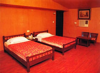 https://imgcld.yatra.com/ytimages/image/upload/t_hotel_yatra_city_desktop/v1463690206/Domestic Hotels/Hotels_Alwar/Hotel Nirwana Palace/HO_RoZBy4.jpg